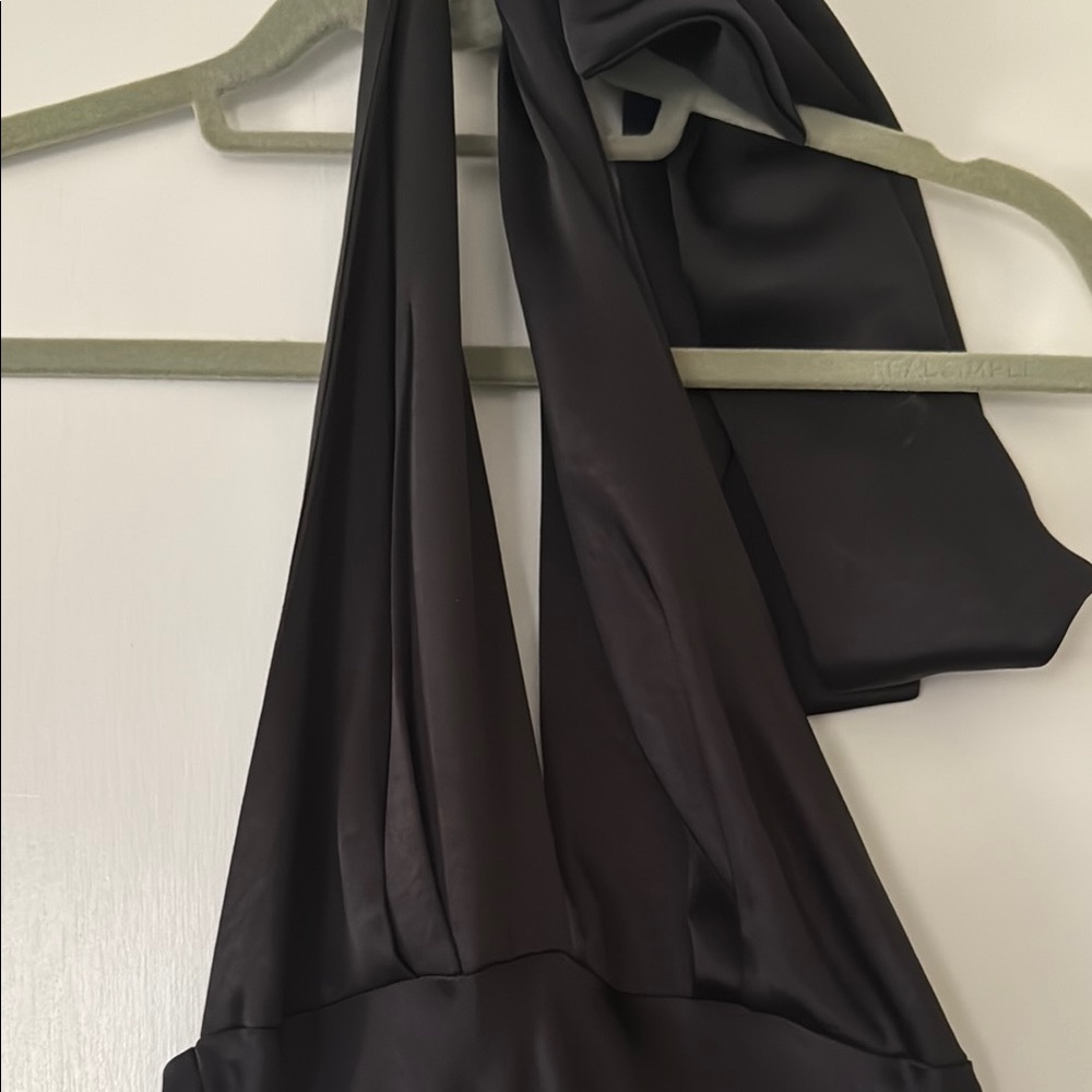 Selfie Leslie Black Halter Dress